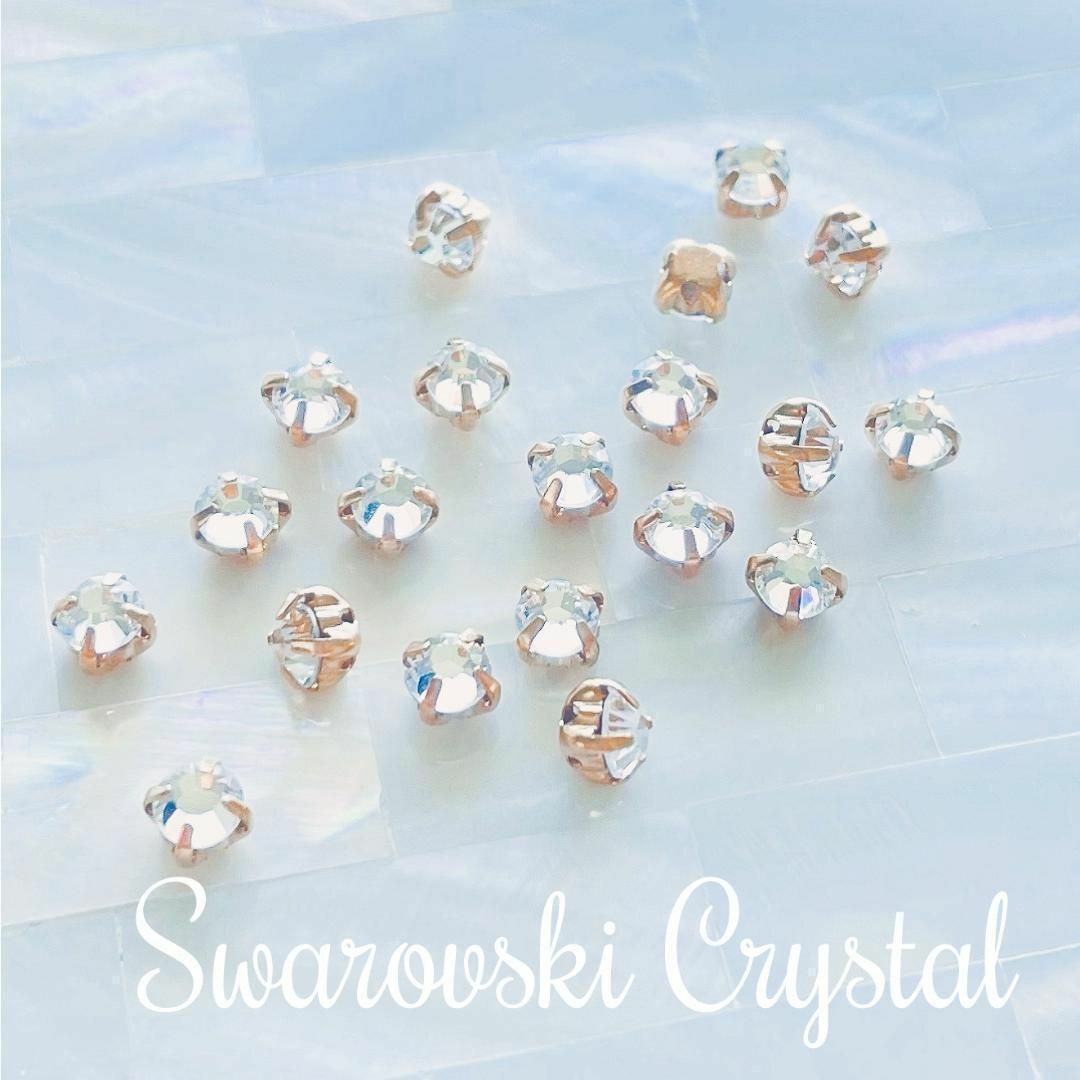 SWAROVSKI(スワロフスキー)のスワロフスキー ♥️ セッティングパーツ 4mm ゴールド 20p_A9 ハンドメイドの素材/材料(各種パーツ)の商品写真