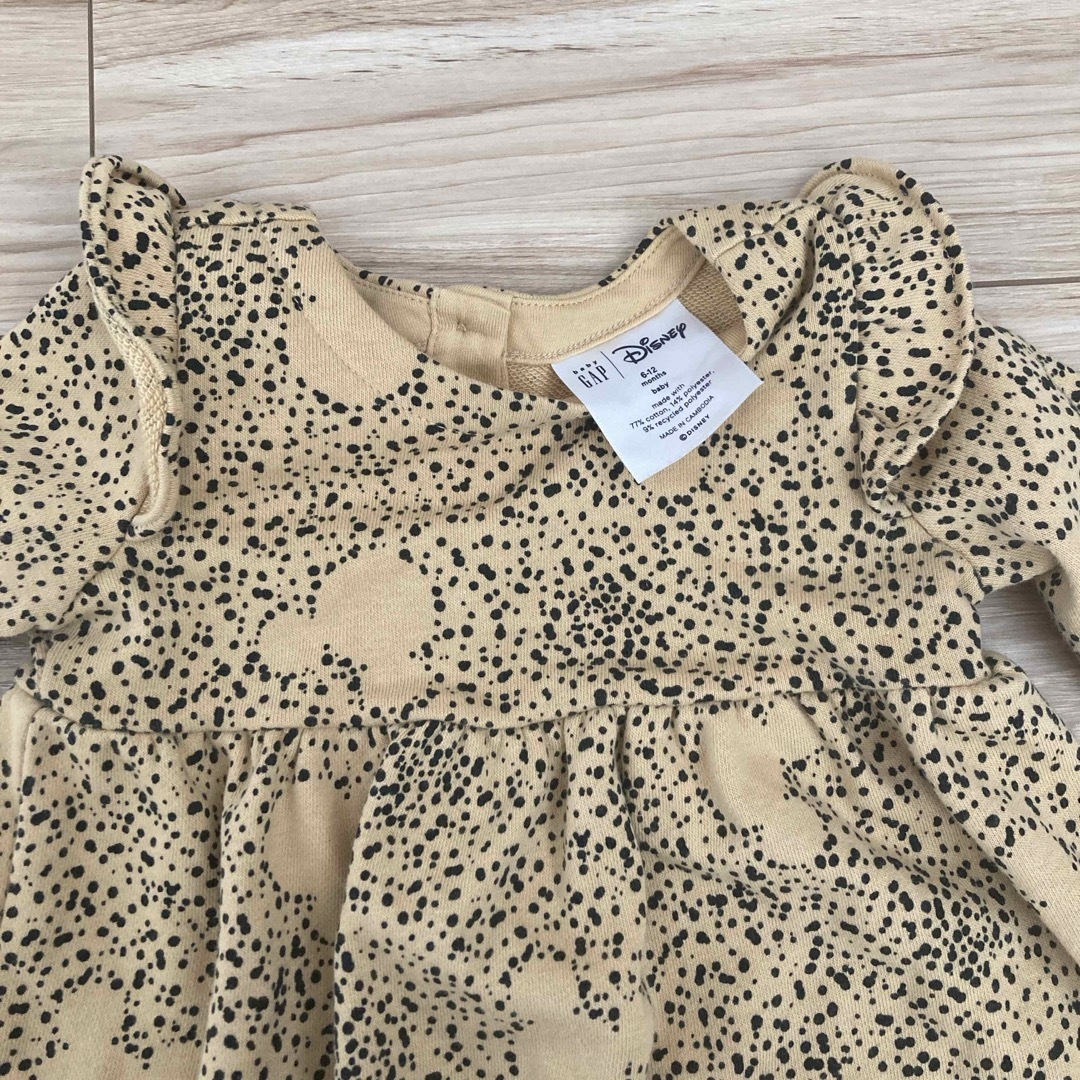 babyGAP(ベビーギャップ)のミッキー柄ワンピース キッズ/ベビー/マタニティのベビー服(~85cm)(ワンピース)の商品写真