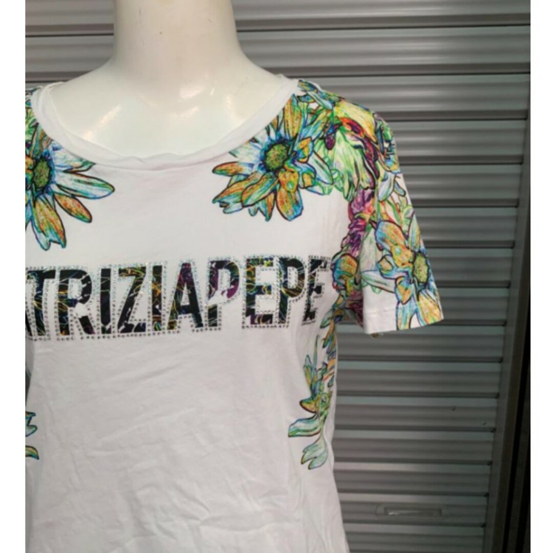 PATRIZIA PEPE(パトリツィアペペ)のパトリツィアぺぺパターンプリントTシャツ古着Y2K レディースのトップス(Tシャツ(長袖/七分))の商品写真