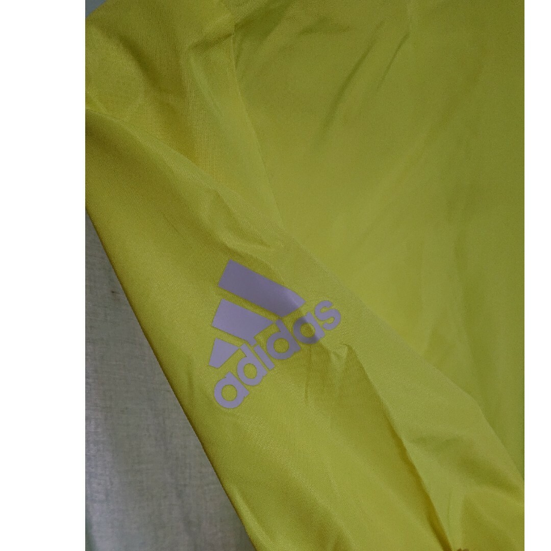 adidas(アディダス)のadidas未使用セットアップ160 キッズ/ベビー/マタニティのキッズ服男の子用(90cm~)(その他)の商品写真