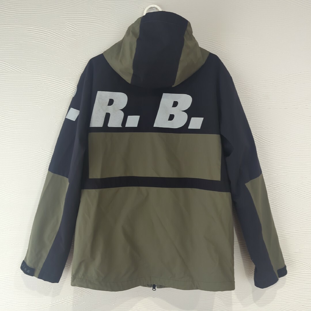 F.C.R.B.(エフシーアールビー)の訳ありSOPH. F.C.Real Bristolブリストル　ナイロンジャケット メンズのジャケット/アウター(ナイロンジャケット)の商品写真