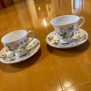 ウェッジウッド(WEDGWOOD)の2脚セット/ウエッジウッド/ワイルドストロベリー(食器)