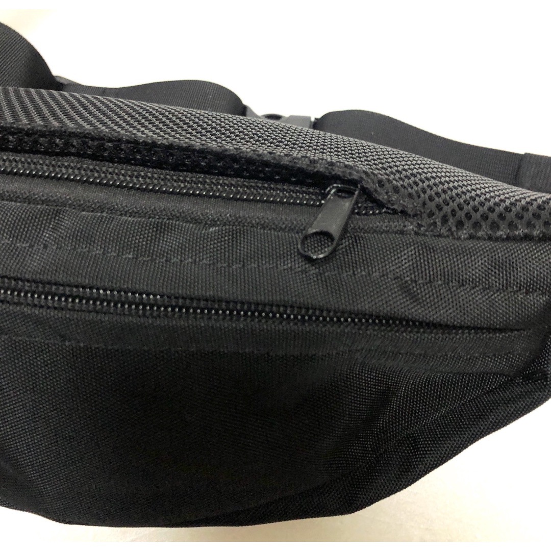 THRASHER(スラッシャー)のTHRASHER × ガーフィールド 2403077 スラッシャー バッグ メンズのバッグ(ショルダーバッグ)の商品写真