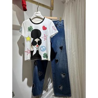 アリスアンドオリビア(Alice+Olivia)の❤️★Alice olive 新作新品　白　人形柄　半袖　綿  Tシャツ(Tシャツ(半袖/袖なし))