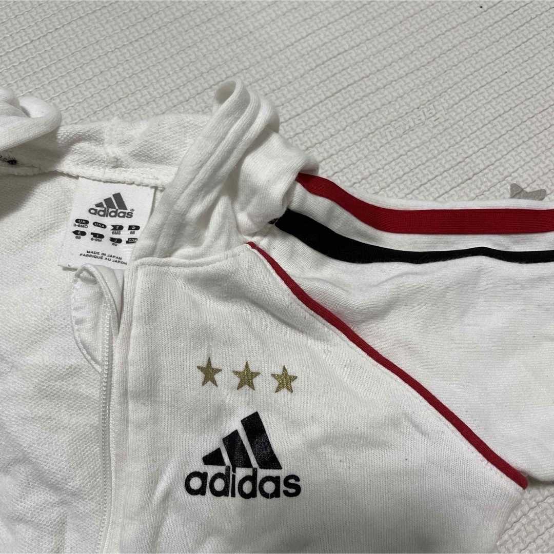 adidas(アディダス)の80センチ　adidasパーカー キッズ/ベビー/マタニティのベビー服(~85cm)(ジャケット/コート)の商品写真