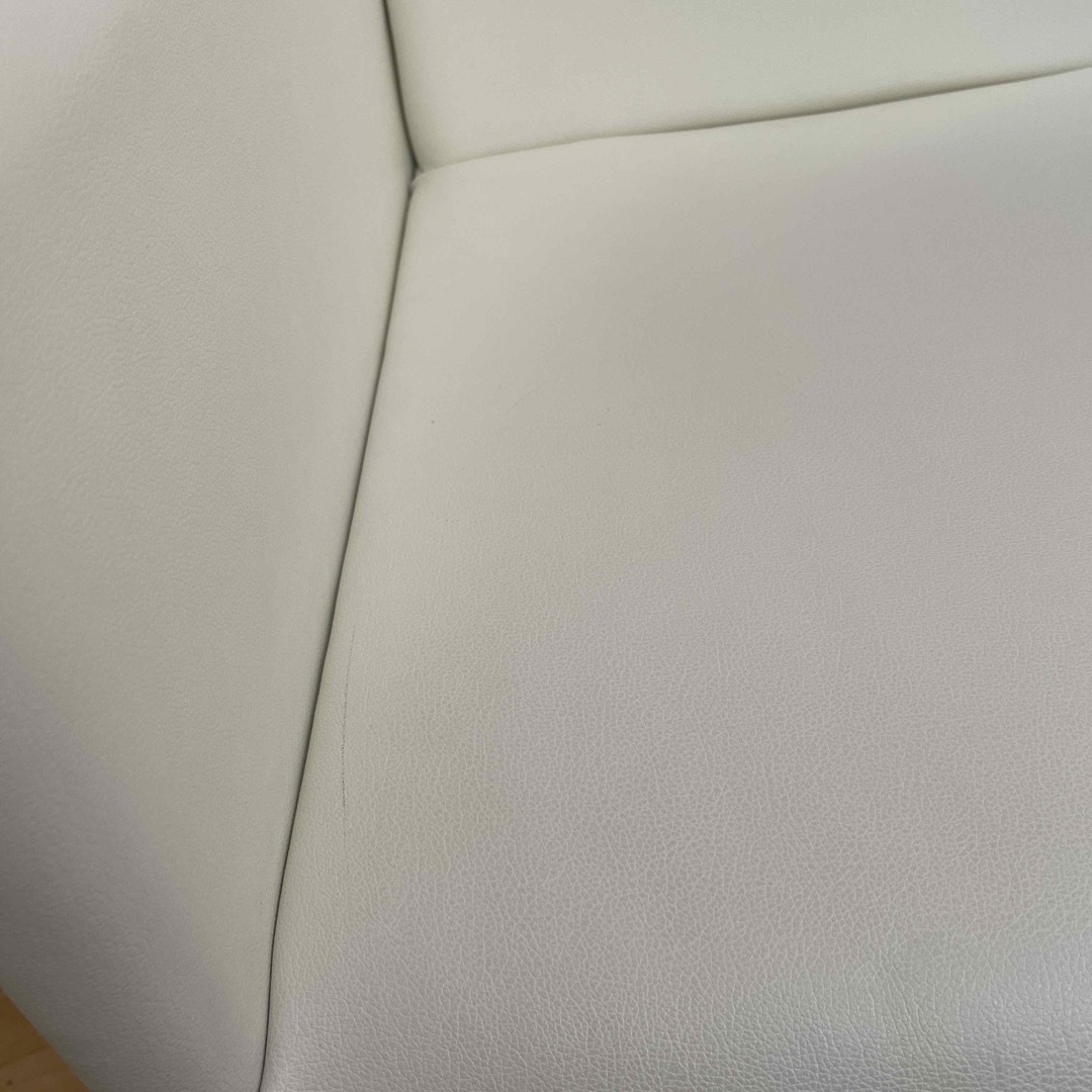白　イス　チェア　グラニエル　ダイニングテーブル　リビング インテリア/住まい/日用品の椅子/チェア(ダイニングチェア)の商品写真
