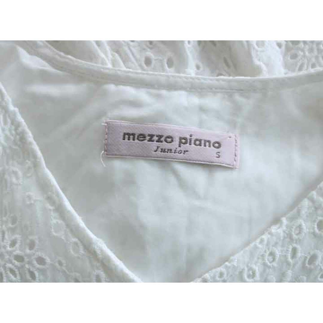 mezzo piano(メゾピアノ)の†メゾピアノ/mezzo piano†140cm(S) 半袖ブラウス 白【中古】子供服 キッズ kids ジュニア 女の子 夏 625032 tops キッズ/ベビー/マタニティのベビー服(~85cm)(シャツ/カットソー)の商品写真