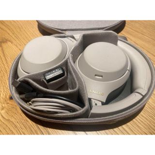 SONY WH-1000XM4 ソニー　ヘッドフォン　プラチナシルバー