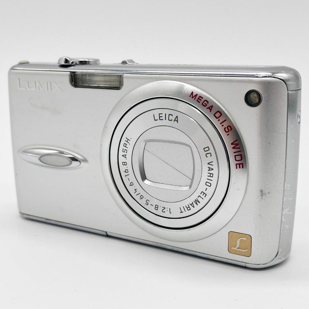 Panasonic(パナソニック)のPANASONIC パナソニック LUMIX DMC-FX01 シルバー スマホ/家電/カメラのカメラ(コンパクトデジタルカメラ)の商品写真