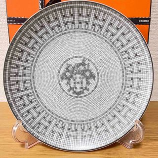 エルメス(Hermes)の【新品　ギフト包装】エルメス　モザイク プラチナ　デザートプレート　21cm(食器)