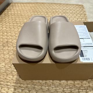 イージー(YEEZY（adidas）)のYEEZY SLIDE pure 24.5cm(サンダル)