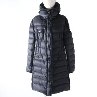 モンクレール(MONCLER)の美品 MONCLER モンクレール HERMINE エルミンヌ 希少サイズ・大きめサイズ フード・ロゴワッペン付 ダウンコート ブラック 5 レディース(ダウンコート)