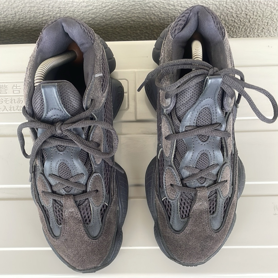 YEEZY（adidas）(イージー)のYeezy500 utility black  メンズの靴/シューズ(スニーカー)の商品写真