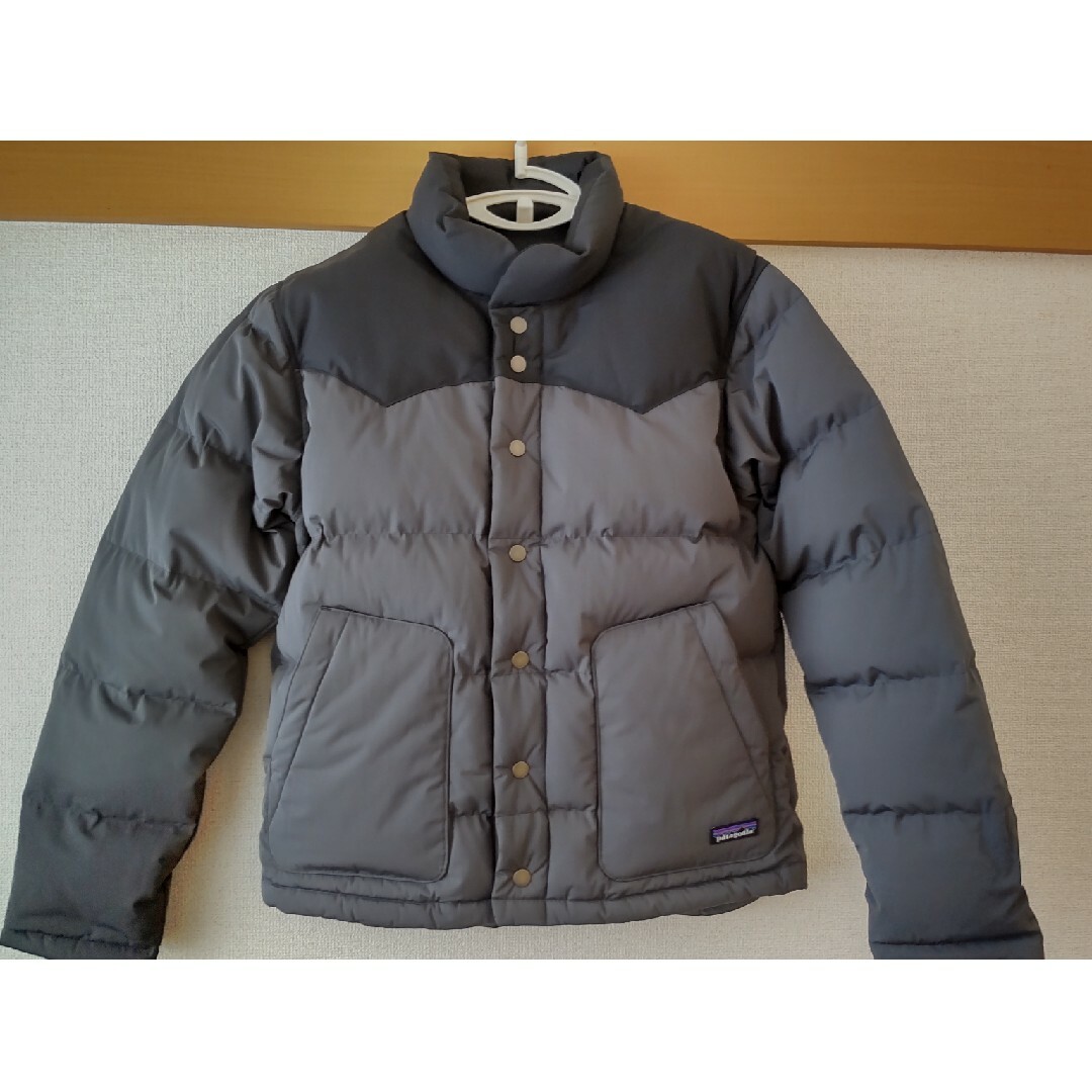 patagonia(パタゴニア)のPATAGONIA　パタゴニア　メンズ　ビビーダウンジャケット　S メンズのジャケット/アウター(ダウンジャケット)の商品写真