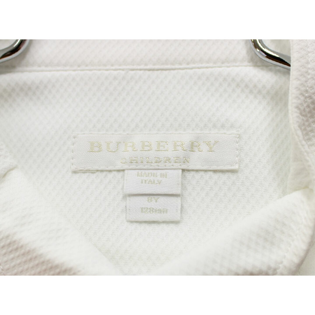 BURBERRY(バーバリー)の【新入荷!】▲バーバリー/BURBERRY▲128cm(8Y) 長袖シャツ/ブラウス 白 フォーマル 卒園式 入学式 謝恩会 結婚式 発表会 七五三 お稽古 通塾 冠婚葬祭【中古】子供服 キッズ kids 女の子 fml 012042 キッズ/ベビー/マタニティのベビー服(~85cm)(シャツ/カットソー)の商品写真