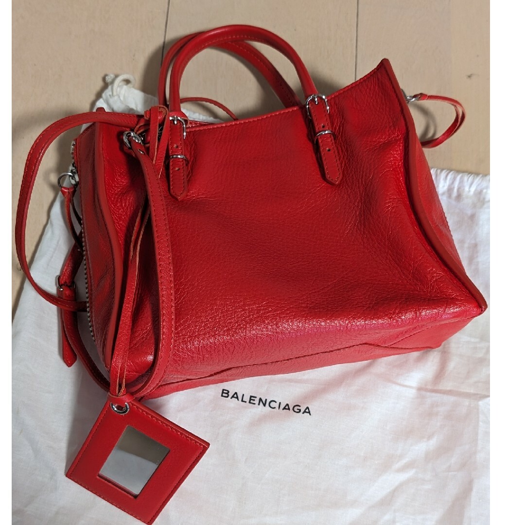 Balenciaga(バレンシアガ)のバレンシアガ　ペーパーミニ レディースのバッグ(ショルダーバッグ)の商品写真