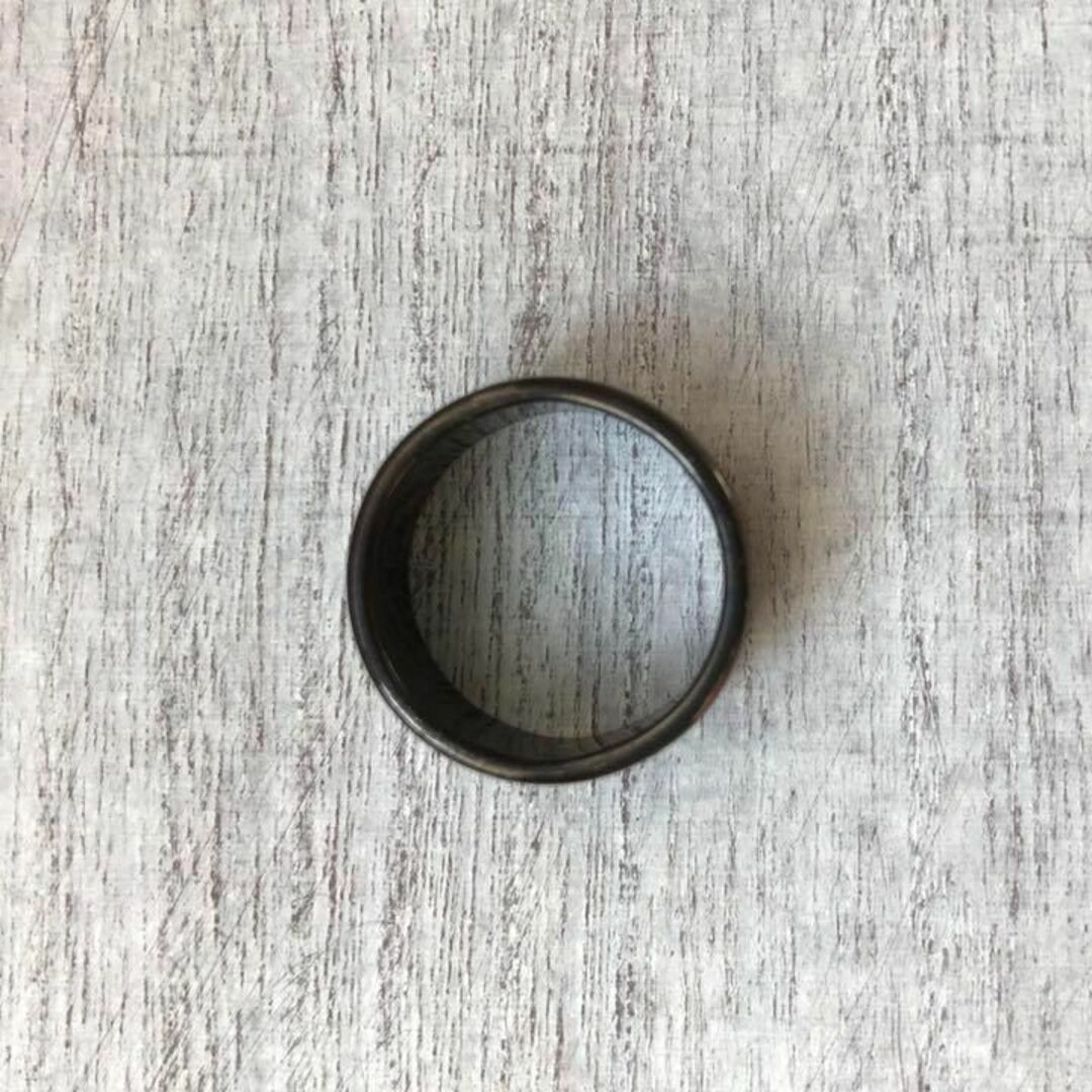 アレルギー対応！ステンレス製　平打ち8mmブラックリング　指輪 レディースのアクセサリー(リング(指輪))の商品写真