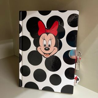 Disney - ♥️新品未使用♥️ ミニーマウス　日記帳　交換日記　鍵つき　ディズニー