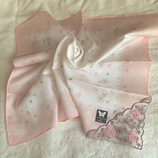 ハナエモリ(HANAE MORI)のハナエモリHM大判ハンカチ　プチスカーフ　50×52cm(ハンカチ)