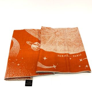 エルメス(Hermes)のエルメス HERMES カレジェアン 140 クレールドゥリュンヌ Clair De Lune 2023秋冬コレクション ストール スカーフ コットン オレンジ 未使用(バンダナ/スカーフ)