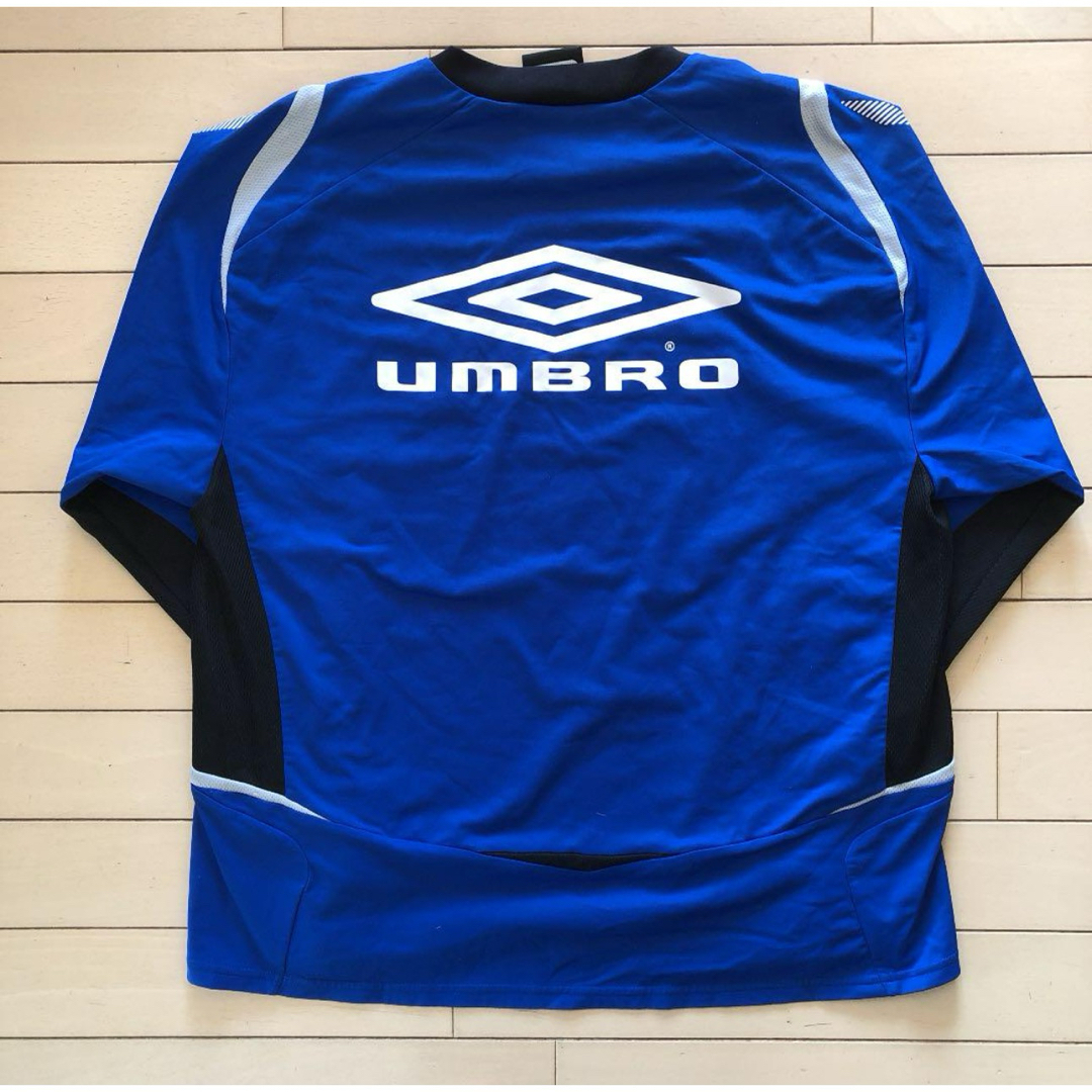 UMBRO(アンブロ)のumbro トレーニングウェア【長袖】 スポーツ/アウトドアのサッカー/フットサル(ウェア)の商品写真