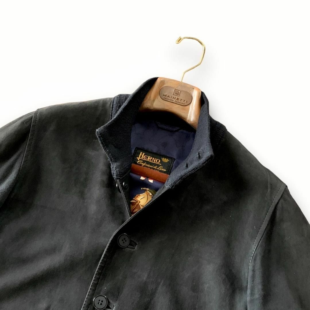 HERNO(ヘルノ)の美品 シルクスカーフ総裏地 50『ヘルノ』ヌバックレザー バルスター ジャケット メンズのジャケット/アウター(レザージャケット)の商品写真