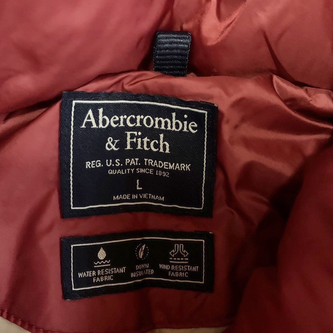 Abercrombie&Fitch(アバクロンビーアンドフィッチ)の【美品】アバクロンビー＆フィッチ　ロングダウン　フード　Lサイズ　Aライン レディースのジャケット/アウター(ダウンジャケット)の商品写真