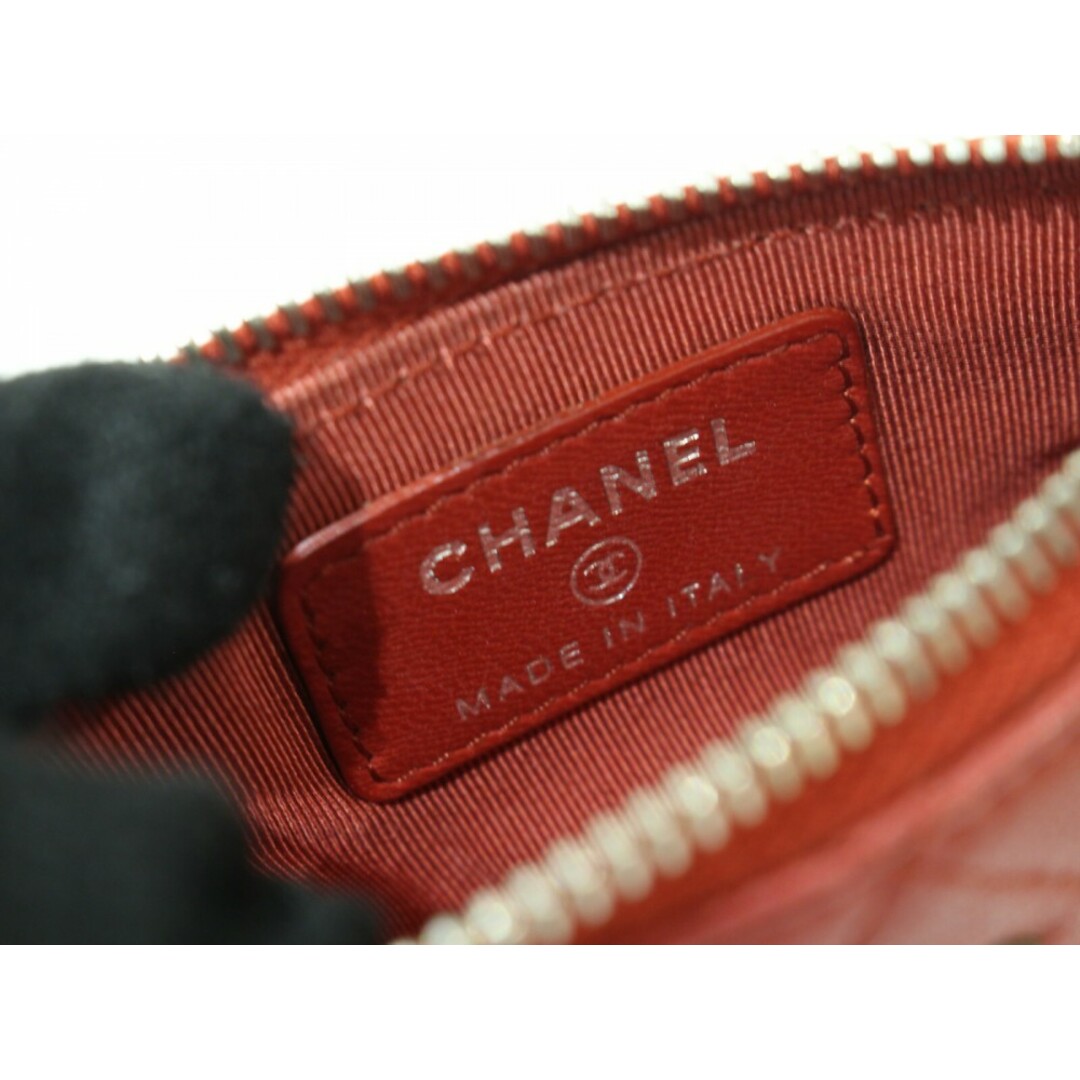 CHANEL(シャネル)のCHANEL　シャネル　キーリング付きコインケース　コインパース　小銭入れ　ラムスキン　レッド　赤　シルバー金具　レディース　ギフト　プレゼント包装可【中古】松前R56号店 レディースのファッション小物(財布)の商品写真