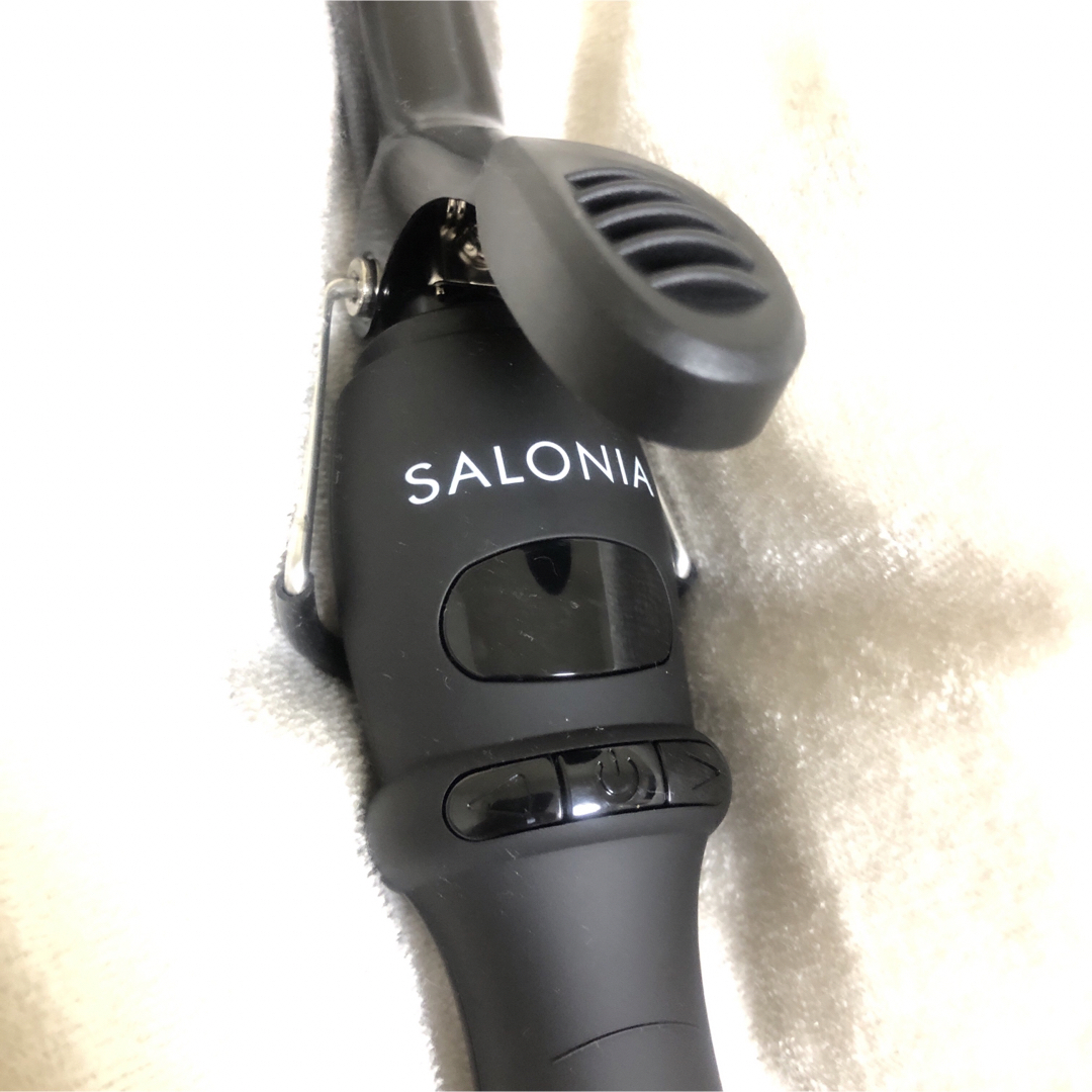 SALONIA/サロニア　ヘアアイロン　19mm スマホ/家電/カメラの美容/健康(ヘアアイロン)の商品写真