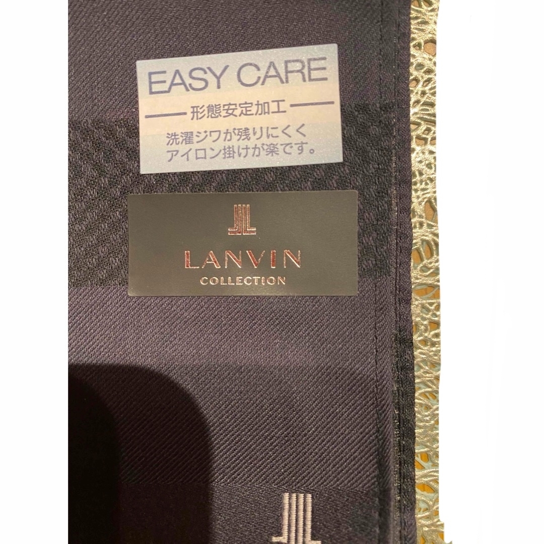 LANVIN COLLECTION(ランバンコレクション)の専用ページ　LANVIN男性用ハンカチ。 レディースのファッション小物(ハンカチ)の商品写真