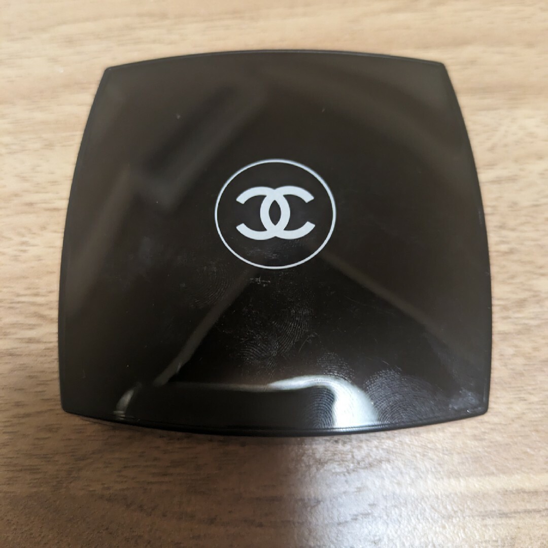 CHANEL(シャネル)のCHANEL DUO BRONZE ET LUMIÈRE コスメ/美容のベースメイク/化粧品(フェイスカラー)の商品写真