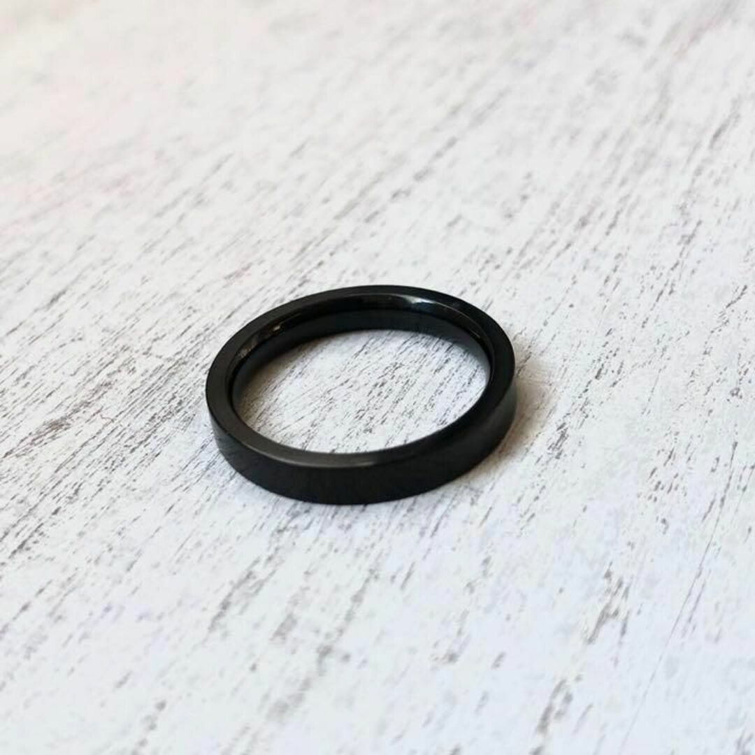 アレルギー対応！ステンレス製3mm平打ちブラックリング　指輪　ピンキーリング レディースのアクセサリー(リング(指輪))の商品写真