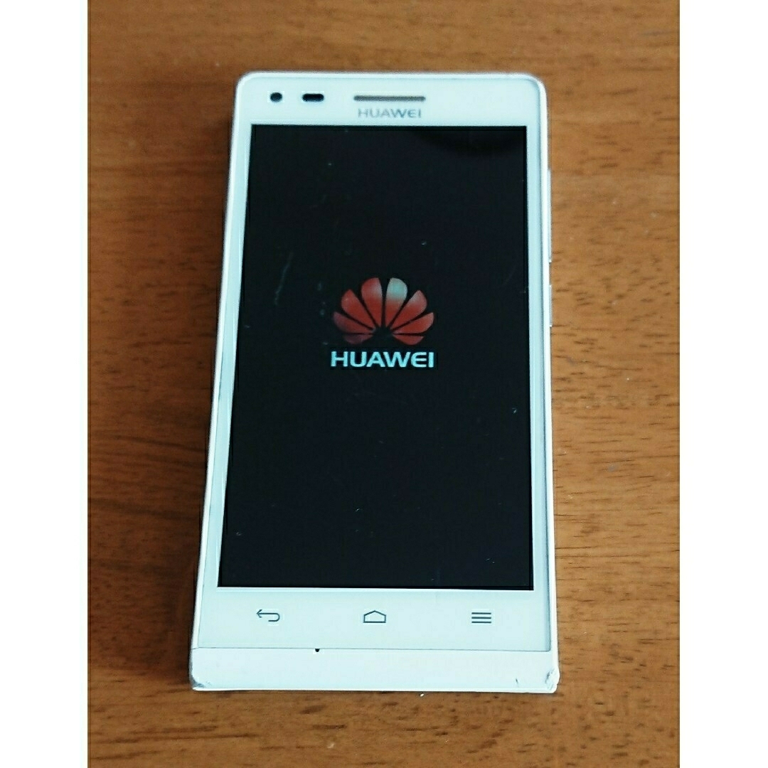 HUAWEI(ファーウェイ)のスマホ Huawei Ascend G6 ファーウェイ 華為技術 カメラ スマホ/家電/カメラのスマートフォン/携帯電話(スマートフォン本体)の商品写真