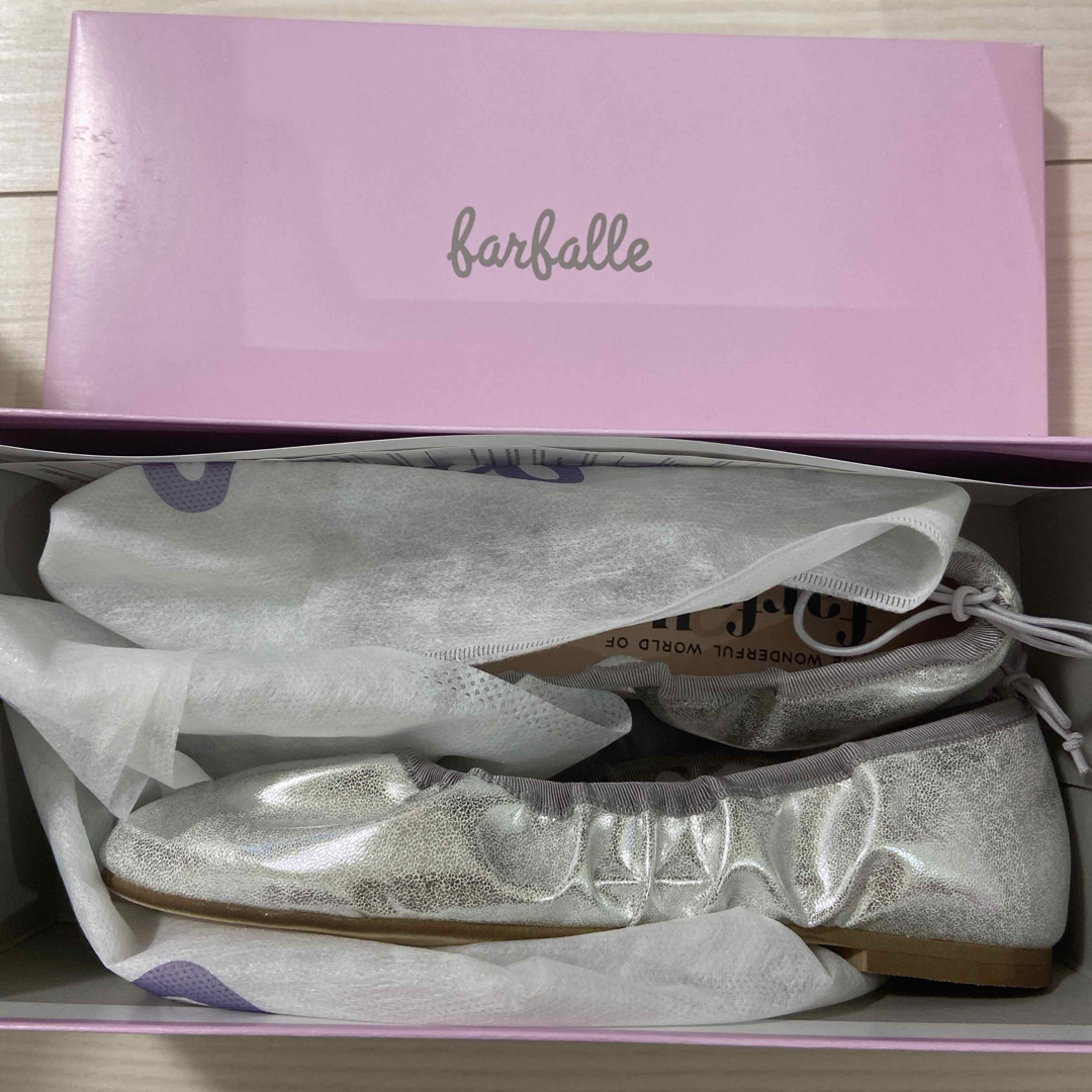 farfalle Lucie シルバーギャザーバレエシューズ レディースの靴/シューズ(バレエシューズ)の商品写真