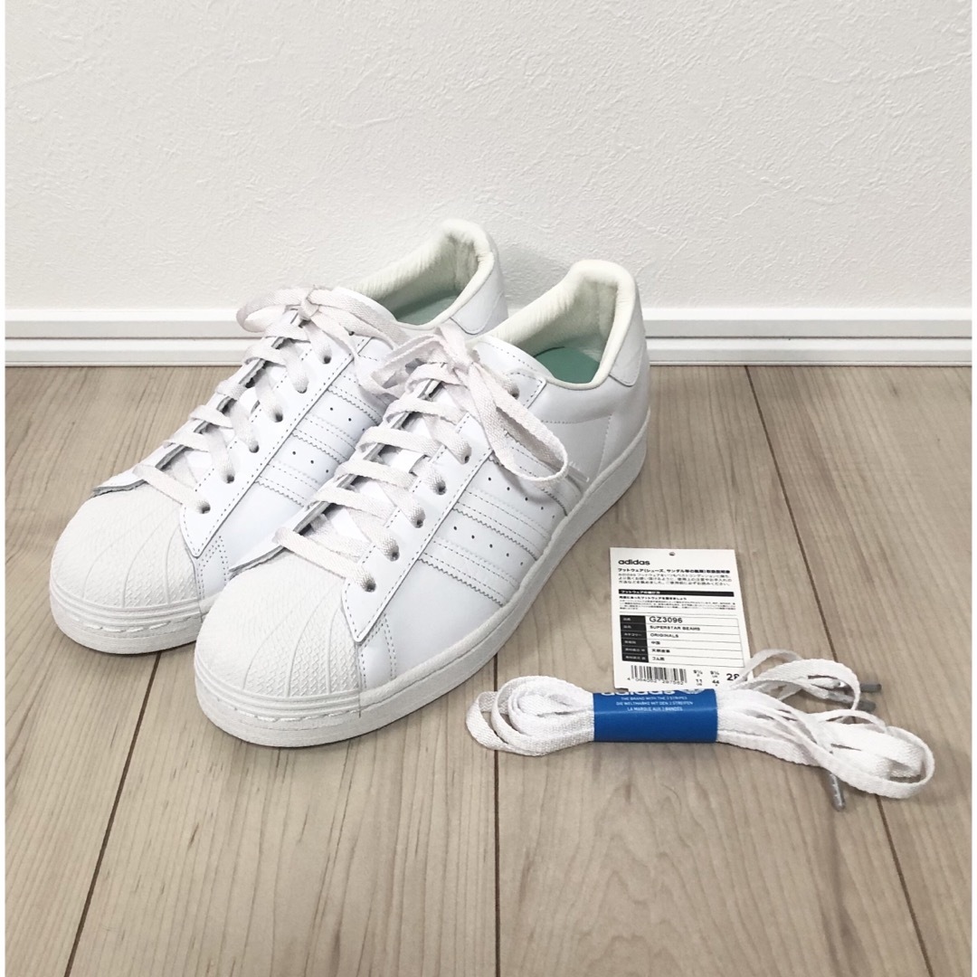 adidas(アディダス)の28cm 新品adidas BEAMS 別注 SUPERSTAR  ホワイト 白 メンズの靴/シューズ(スニーカー)の商品写真