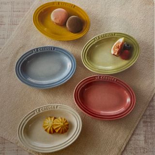 ルクルーゼ(LE CREUSET)のル・クルーゼ ミニオーバルプレート 5枚入り(食器)