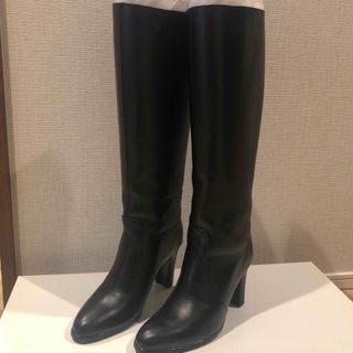 ベルフローリー(BELL FLORRIE)の【美品】Bell florrie ロングブーツ　サイズ23.5(ブーツ)