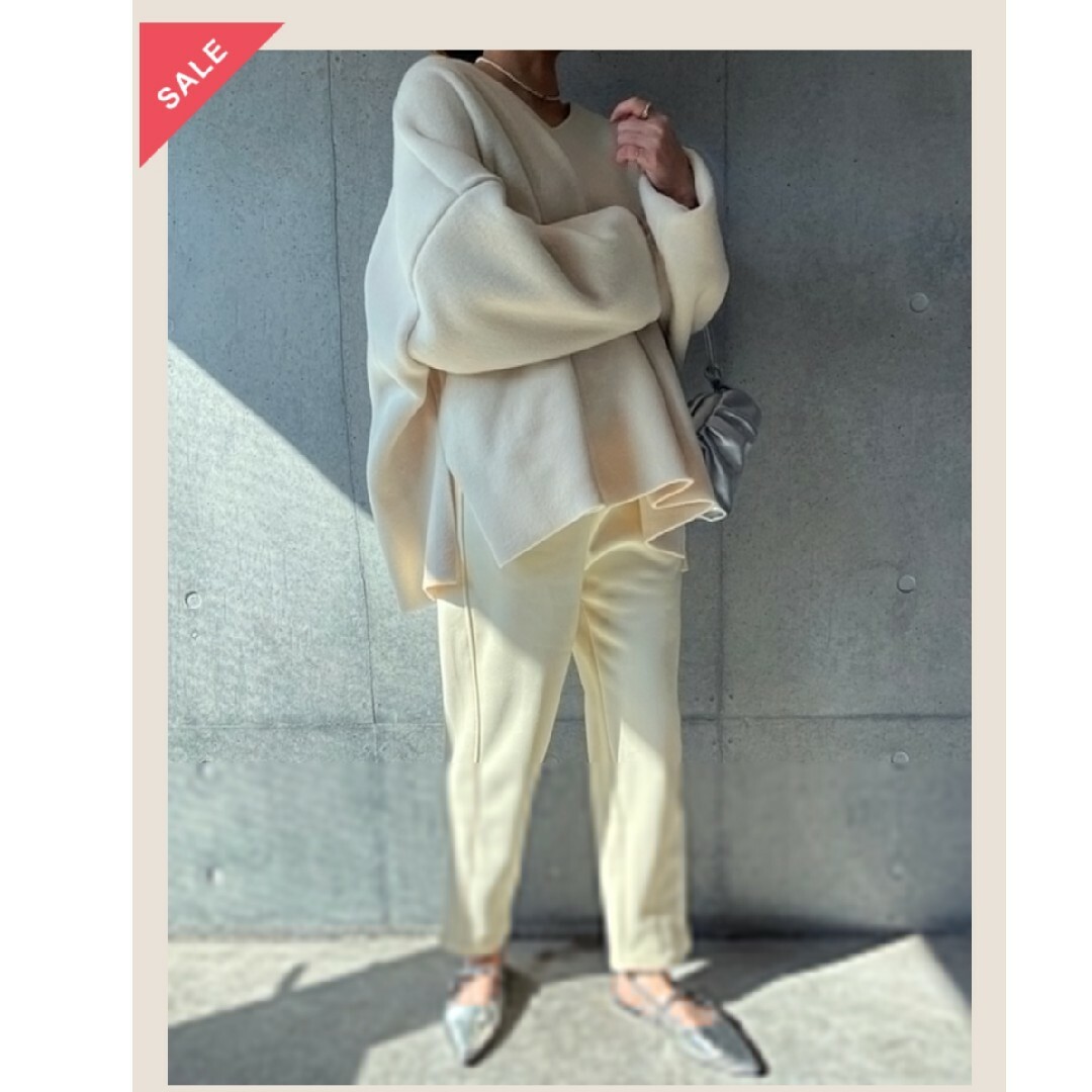 hana様専用　毛ver. Pin-tuck Jogger Pant_Ivory レディースのパンツ(デニム/ジーンズ)の商品写真