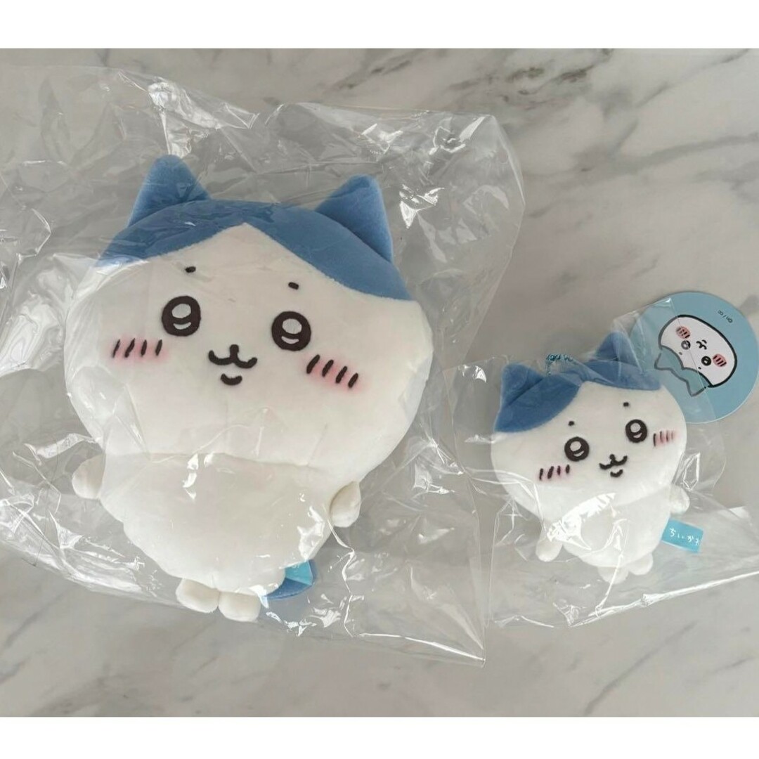 新品 ハチワレ 2点 ちいかわ もちっとぬいぐるみS もちっとぷちミニマスコット エンタメ/ホビーのおもちゃ/ぬいぐるみ(キャラクターグッズ)の商品写真