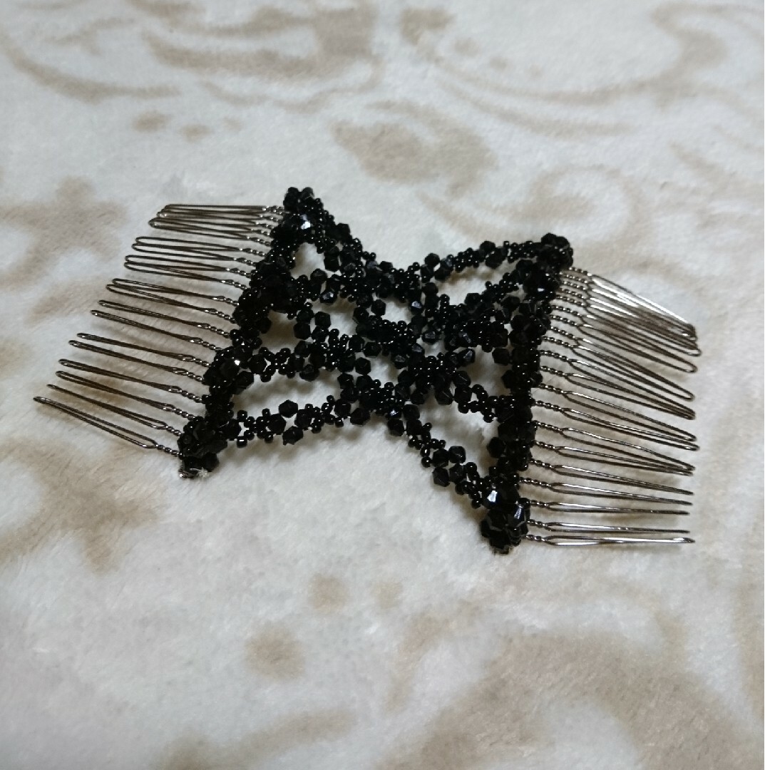 ヘアアクセサリー:美品 レディースのヘアアクセサリー(バレッタ/ヘアクリップ)の商品写真