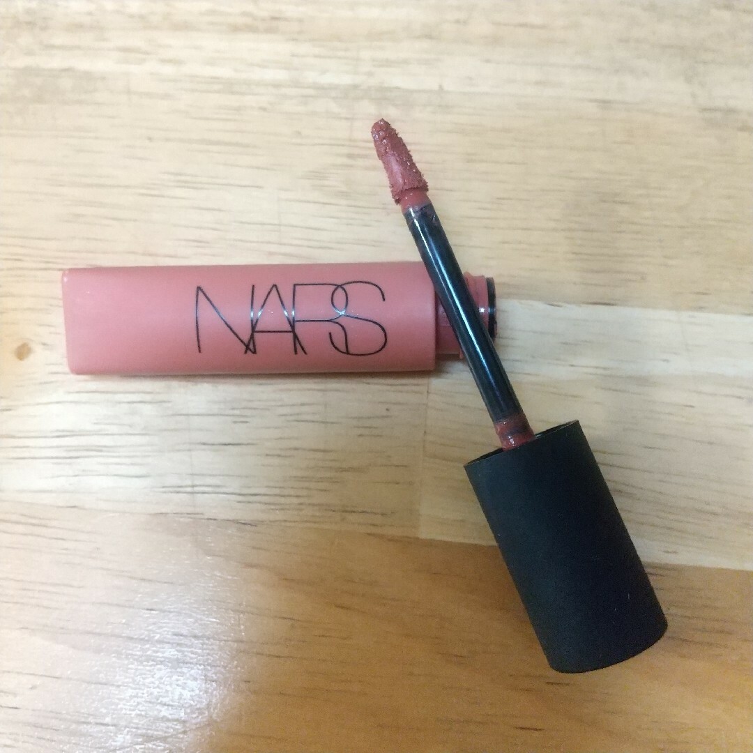 NARS(ナーズ)のNARS　エアーマット　リップカラー コスメ/美容のベースメイク/化粧品(口紅)の商品写真