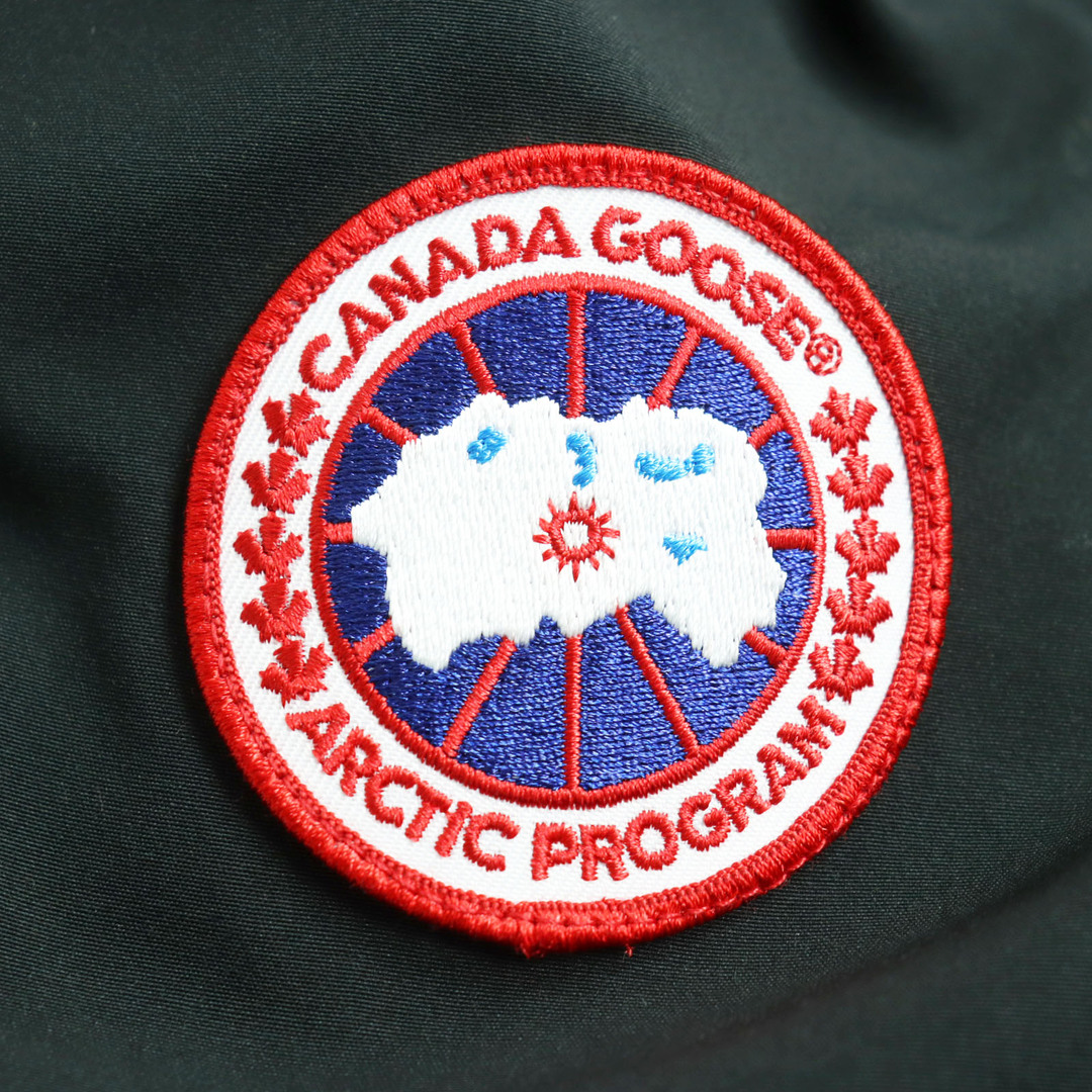 CANADA GOOSE(カナダグース)の美品 CANADA GOOSE カナダグース 3426MA CHATEAU PARKA シャトー フーデッド WZIP ダウンジャケット ブラック M カナダ製 正規品 メンズ メンズのジャケット/アウター(ダウンジャケット)の商品写真