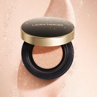 ローラメルシエ(laura mercier)のローラメルシエ ♡ フローレスルミエールラディアンスパーフェクティングクッション(ファンデーション)