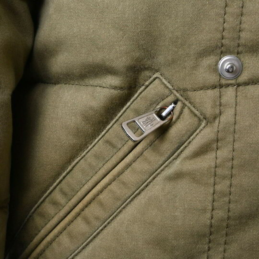 MONCLER(モンクレール)のMONCLER × JUNYA WATANABE ダウンジャケット メンズのジャケット/アウター(ダウンジャケット)の商品写真