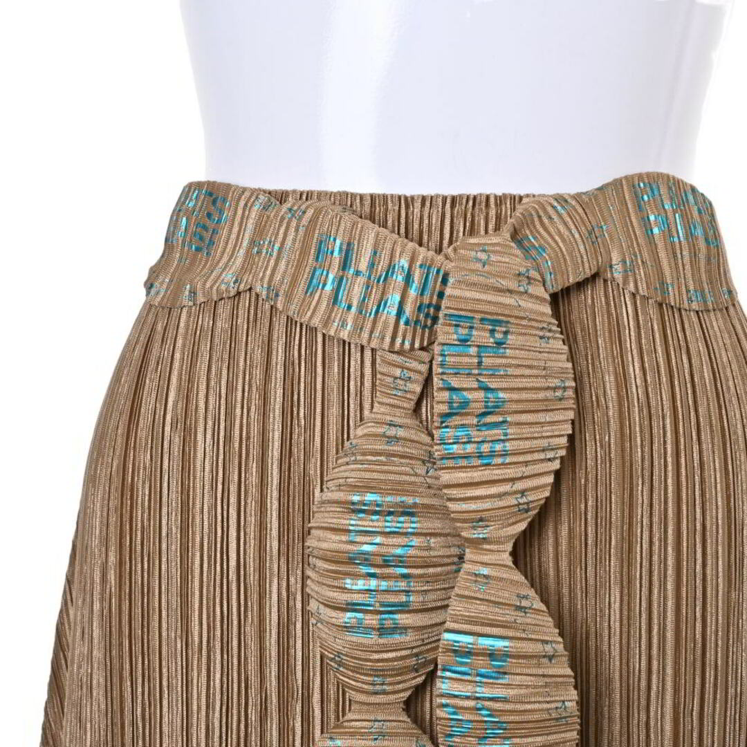 PLEATS PLEASE ISSEY MIYAKE(プリーツプリーズイッセイミヤケ)のPLEATS PLEASE ロゴストール付 スカート レディースのスカート(ひざ丈スカート)の商品写真