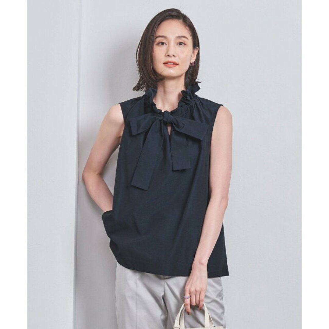 UNITED ARROWS(ユナイテッドアローズ)の【NAVY】ギャザー フリル リボン ノースリーブ ブラウス レディースのトップス(シャツ/ブラウス(長袖/七分))の商品写真