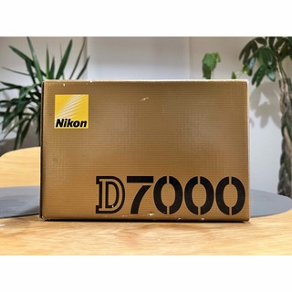 ニコン(Nikon)の（ジャンク品）Nikon  DXフォーマットデジタル一眼レフカメラ D7000 (デジタル一眼)