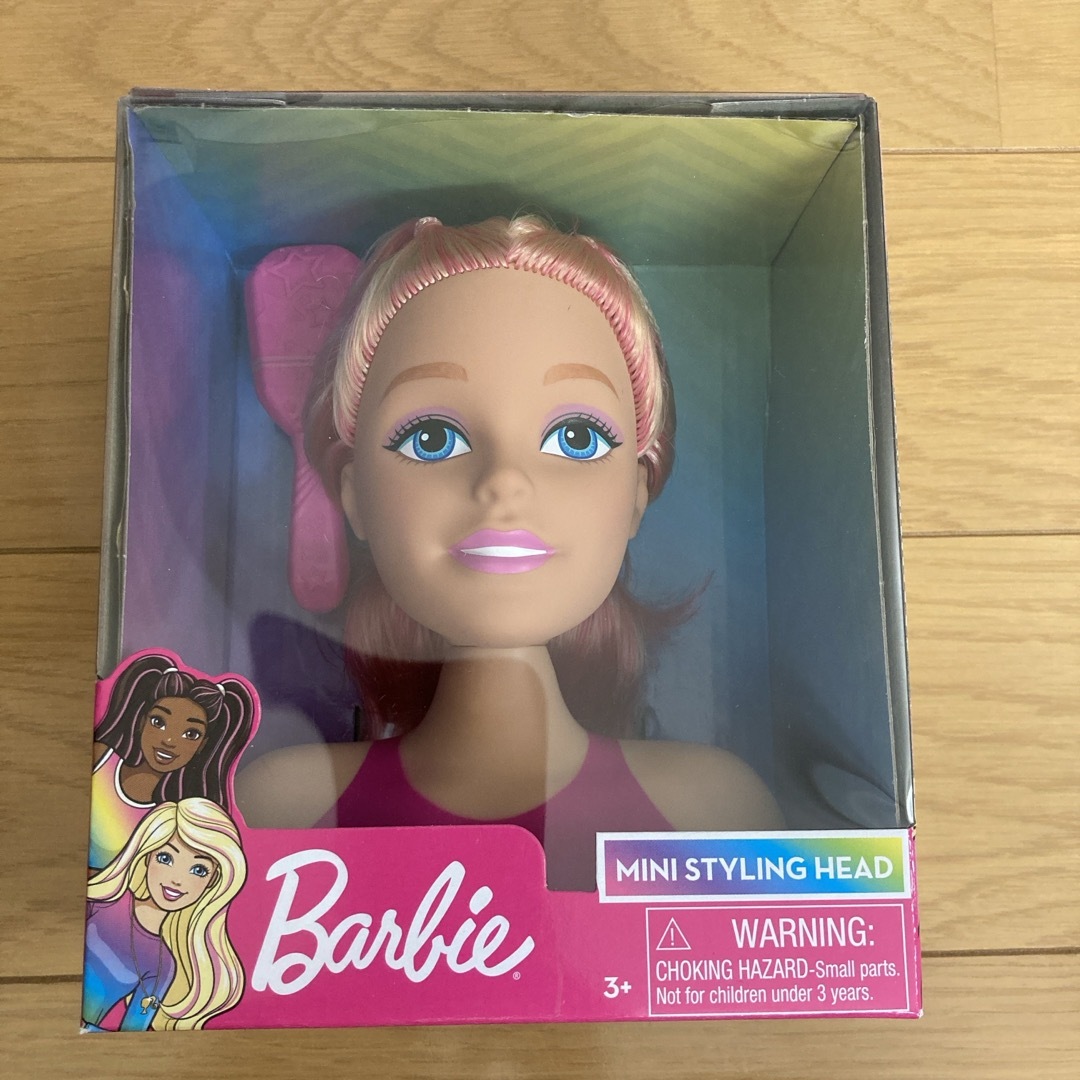 Barbie(バービー)の新品未使用⭐︎Baibie doll バービー人形　スタイリングドール エンタメ/ホビーのおもちゃ/ぬいぐるみ(キャラクターグッズ)の商品写真
