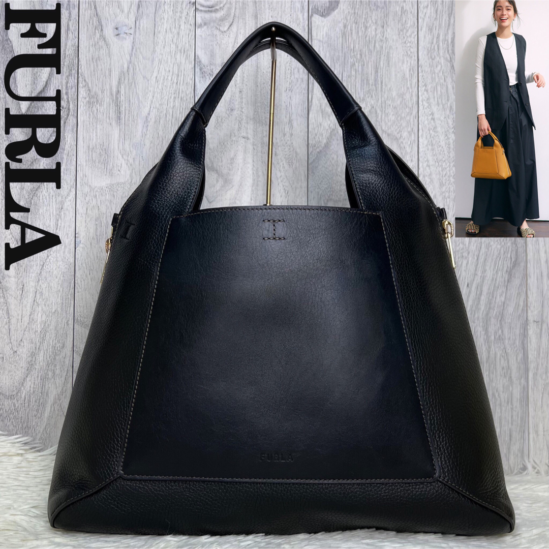 Furla(フルラ)の滝沢カレンさん着用♡現行品♡A4可♡フルラ レザー ショルダー トートバッグ レディースのバッグ(トートバッグ)の商品写真