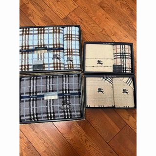 バーバリー(BURBERRY)の57）バーバリー　バスタオル2フェイスタオル3ウォッシュタオル2未使用ブルー系(タオル/バス用品)